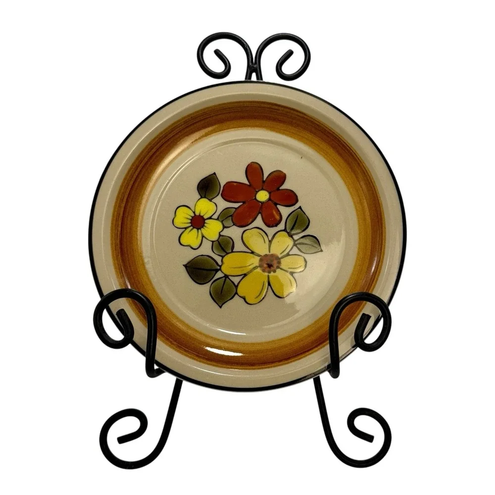 8 Vintage Fashion Manor Daisy Vale Salad Plates 7.5